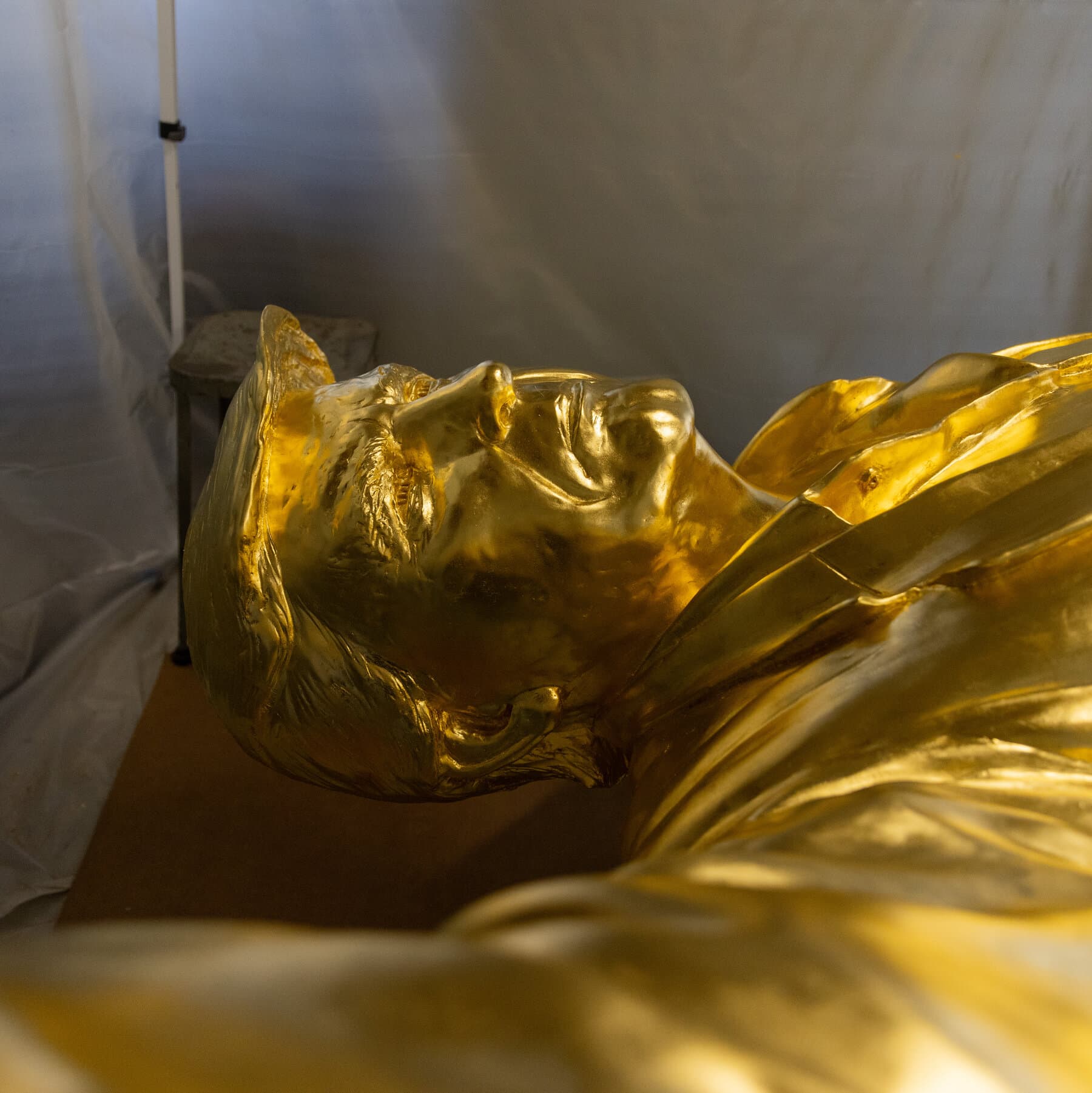 Trump’s Relentless Self-Promotion Fosters an American Cult of Personality